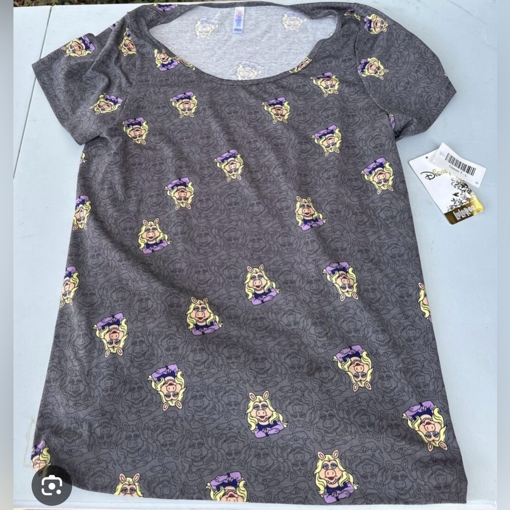 LULA ROE MISS PIGGY TOP
